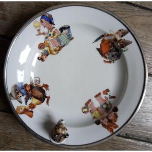Art Deco Child's Heating Plate