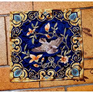 Embroidered Silk Circa Art Nouveau Art Deco Asie Chine