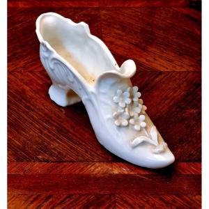 Shoe Bouquetiere Vase White Porcelain 19th Century Shoe Bouquetiere Vase White Porcelain