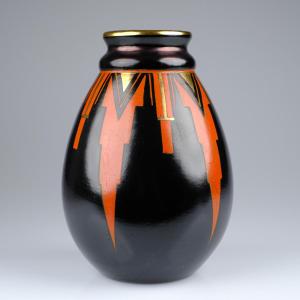 Emile Lombart (1859-1938). Art Deco Ceramic Vase From Saint Ghislain. Modernism. 1920-1930.
