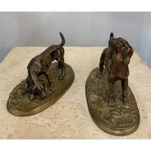 Pair Of Bronze Hunting Dogs
