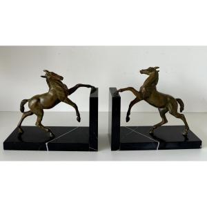 Pair Of Bookends Depicting Horses