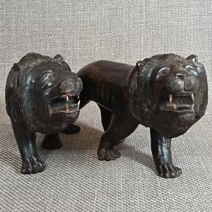 Pair Of Lions – Patinated Exotic Wood Sculptures – Indochina – Early 20th Century