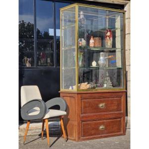 Museum Or Shop Display Case In Glass, Brass And Oak, Siegel Paris Style