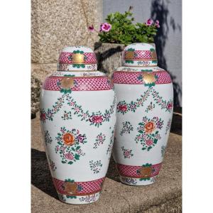 Pair Of Chinese Style Famille Rose Porcelain Covered Potiche Vases
