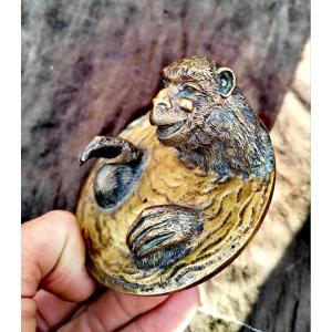 Circular High Relief, Animal Bronze, Chimpanzee Taking A Bath, 19th Century