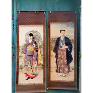Pair Of Kakemono, Paper And Silk Painting, Europeans In Kimono, Meiji Japan, Late 19th Century