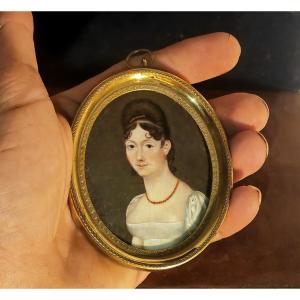 Fine Oval Miniature Painting, Young Woman, Empire Clothing, Early 19th Century