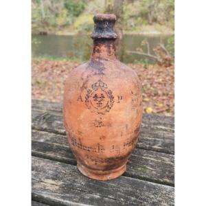 Rare Large Terracotta Bottle, Mineral Water From (pau?) Coat Of Arms Fleur-de-lis, Late 18thc