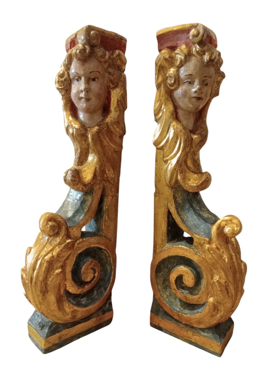 Coppia di fregi con angeli