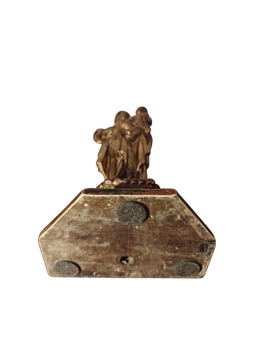 Scultura lignea di Madonna con Bambino-photo-1