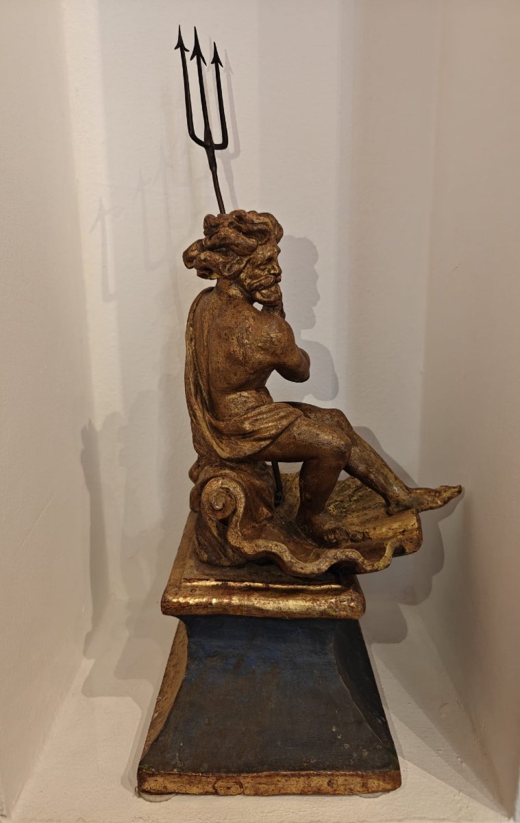 Nettuno in legno dorato-photo-3