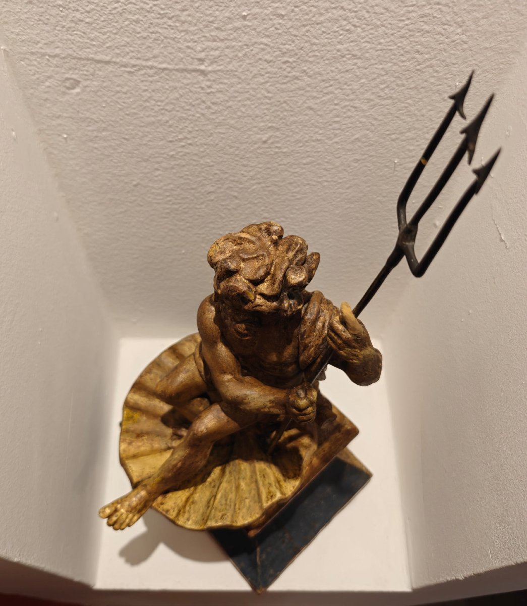 Nettuno in legno dorato-photo-1