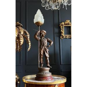 Lampe Du XIXe En Régule À décor d’un Chevalier signé « Lancastre par Poitevin »