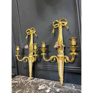 Pair Of Nineteenth Sconces In Gilt Bronze And Sèvres Porcelain Louis XVI Style