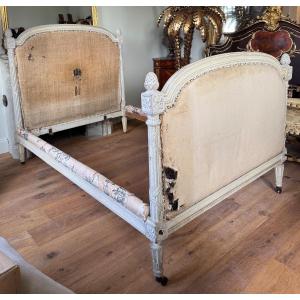 A Lacquered Wooden Bed From The Revolutionary Period, Stamped G. Jacob - 18th Century