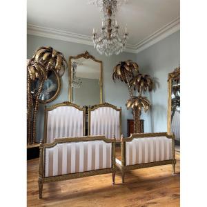 Pair Of Late 19th-century Louis XVI Style Giltwood Beds 