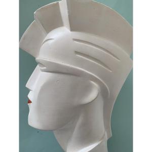 6 Iconic Bust