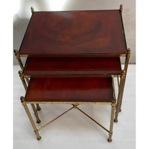 1970′ Set Of 3 Maison Baguès Nesting Tables In Gilt Bronze, 3 Amber-style Bakelite Tops