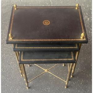 1970′ Set Of 3 Maison Baguès Nesting Tables In Patinated Bronze, 3 Leather Trays With Greek Motifs