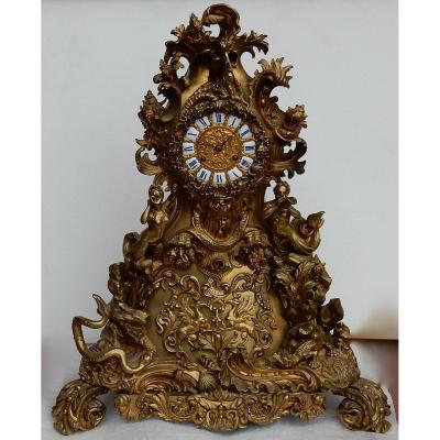 1840 ′ Rocaille Clock In Bronze By Denier In Paris "un Monde Aquatique"