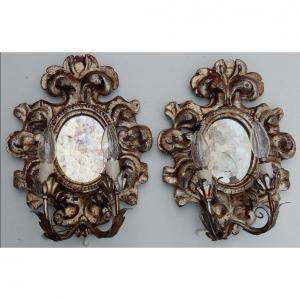 1950 ′ Pair Of Italian Renaissance Style Wall Lights In Silver Wood