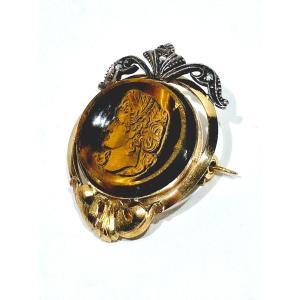 Gold And Tiger's Eye Brooch