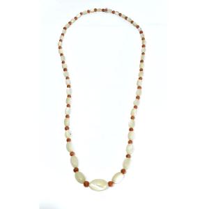Mother-of-pearl And Red Coral Necklace 