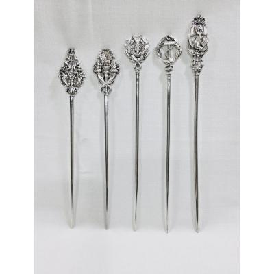 Silver Metal Atelets