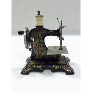 Kid's Sewing Machine