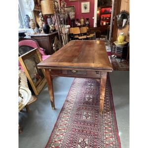 Solid Wood Country Table: Elegance And Functionality For Your Family Meals, 19th Century