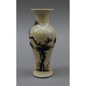 Antique Chinese Porcelain Vase Crackle Glaze With Overlay Decoration