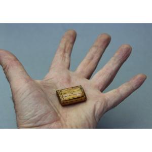 Miniature Dolls House Snuffbox Treen