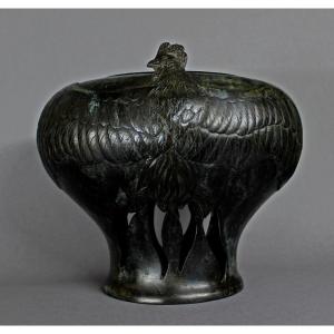 Antique Japanese Bronze Planter Jardiniere Chickens Roosters Ikebana