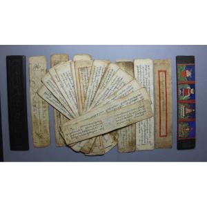 Ancient Tibetan Manuscript Pecha Sutra Buddhist Prayers Oṁ Maṇi Padme Hūṁ