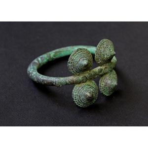 Ritual Bronze Bracelet – Ban Chiang Culture, Thailand/laos, Circa 500–300 Bc Ad
