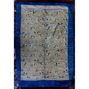 18th Century Chinese Embroidered Wool Panel – Mythical Animals And Archaic Frieze