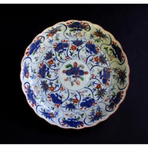 Antique Japanese Porcelain Dish From The Edo Period Arita / Imari Chinese Style