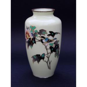 Antique Japanese Cloisonné Vase With Bird And Flower Decoration, Ando Workshop, Meiji-taisho Period