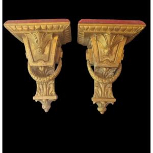 PAIRE DE PETITES CONSOLES D'APPLIQUES EN BOIS DORÉ ÉPOQUE NAPOLÉON III 