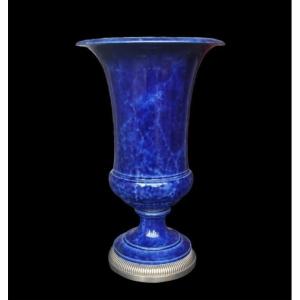 PORCELAINE DE SEVRES 1863 GRAND VASE BLEU  DE FORME MEDICIS 40 cm