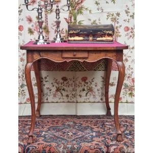 Louis XV Period Cabaret Table / Pedestal Table / 18th Century / Living Room Table Game Console
