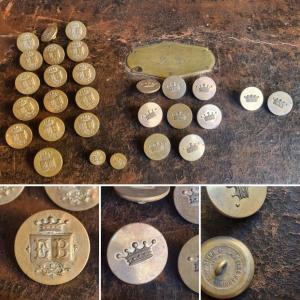 Set Of Crown Livery Buttons Viscount Hunting Crown 