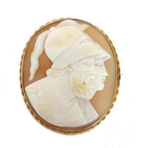 “antique Soldiers” Camee Brooch, Gold, Shell, 19th Century