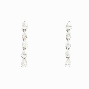 "essentia" Pear-shaped Diamond Earrings