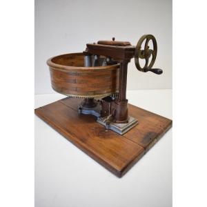 * Miniature Corsican Kneader Masterwork Or Exhibition Baker Ref47