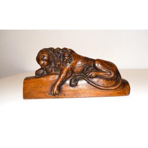 Carved Wooden Lion 19th Century Swiss Folk Art Ref1123