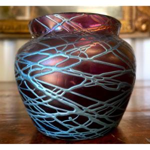 Art Nouveau - Loetz Johann Vase In Purple Iridescent Glass