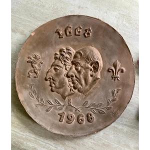 Large Dish With Effigies Of Louis XIV And Charles De Gaulle