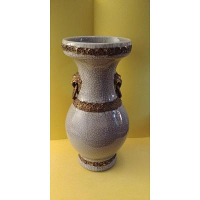 Chine - Vase balustre en céladon craquelé gris